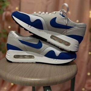 Nike Air Max 1 ‘86 OG Big Bubble Royal Size Mens 6, Womens 7.5.